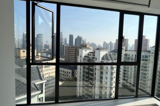 4BR Apartment near Longde Rd Metro (L11/L13)
