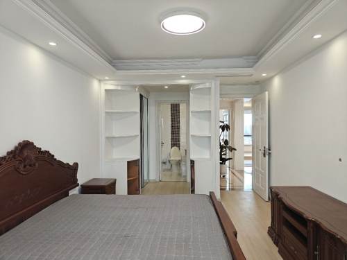 Housing image — Bedroom