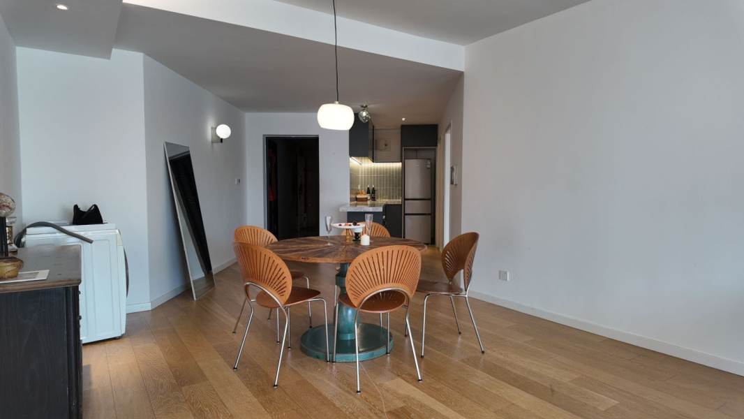 Housing image — Dining Area