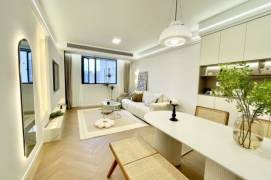 Spacious 1BR Apartment in Jing'an (L2/L11)