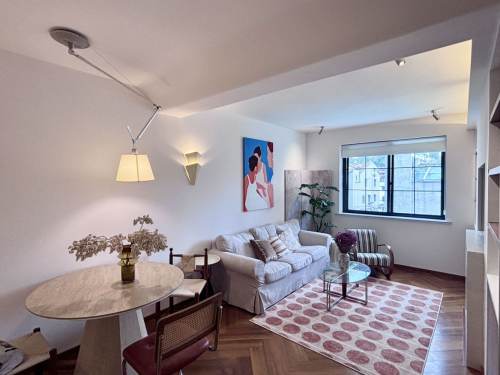 Housing image — Living Room