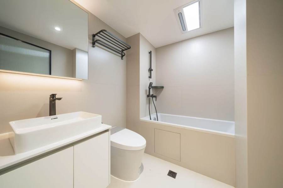 Housing image — Bathroom