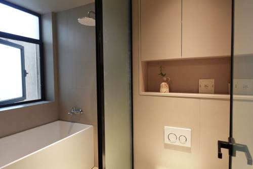 Housing image — Bathroom