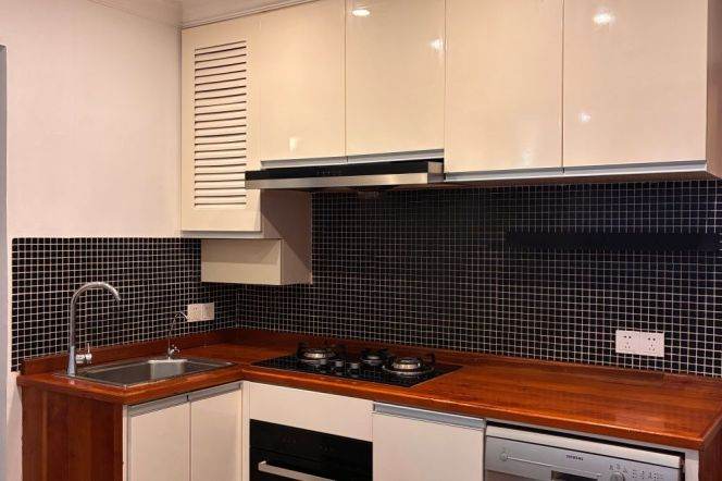 2BR Apartment in Old Xuhui (L1/L10)