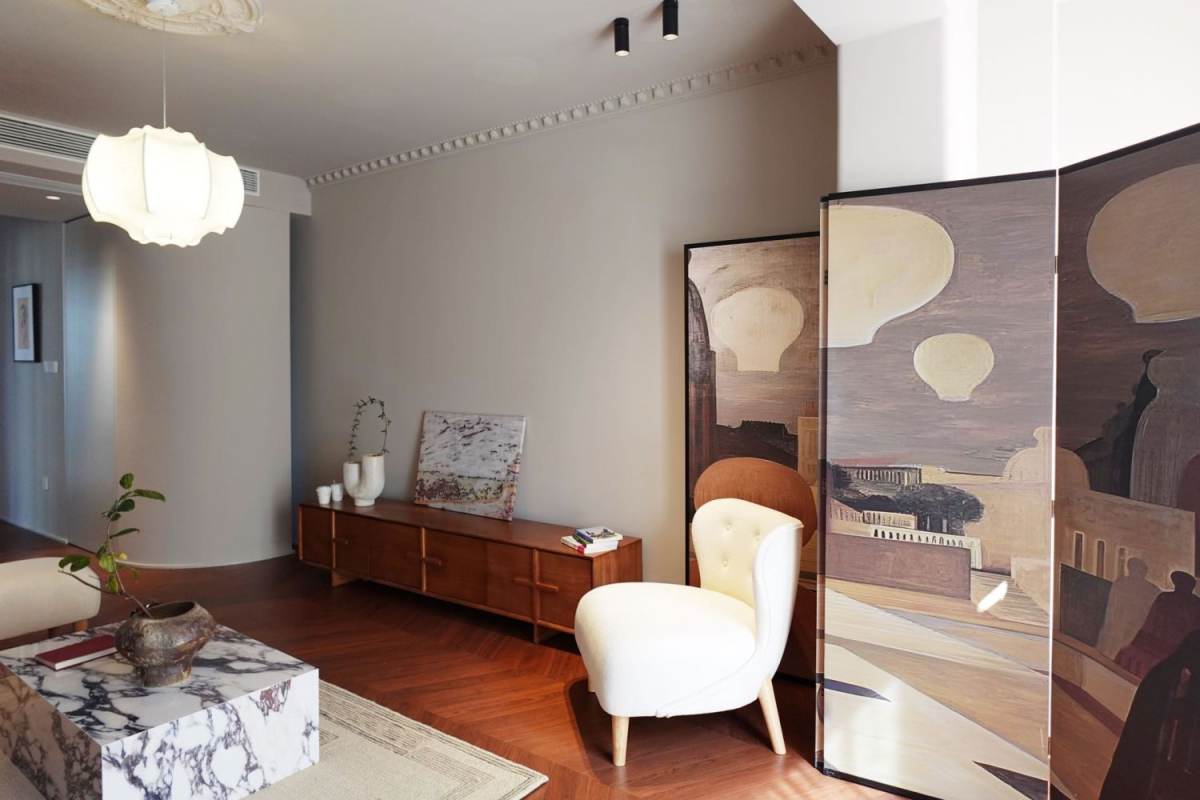 Housing image — Living Room