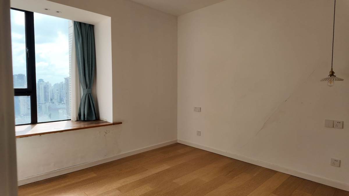 Housing image — Bedroom