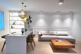 High-Floor 2BR Apartment near Zhongshan Park (L11/L13)