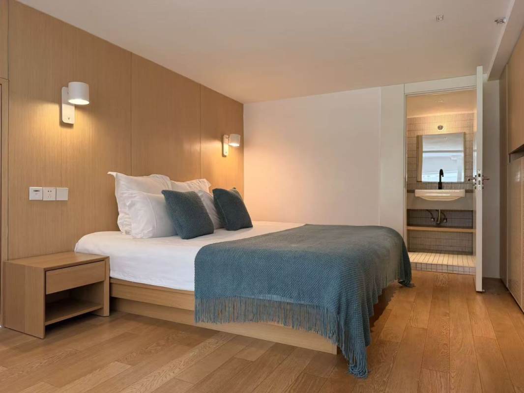 Housing image — Bedroom