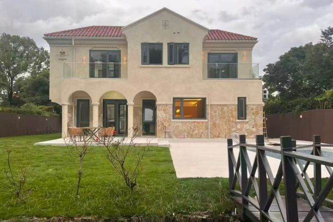 Spacious 6BR Villa near Zhaoxiang Metro with Terrace