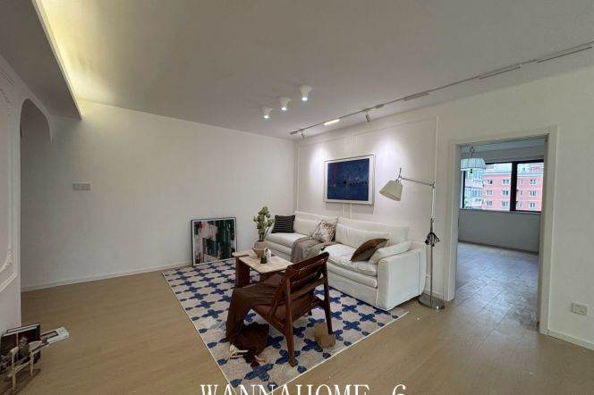 3BR Apartment near Xujiahui Metro (L4)