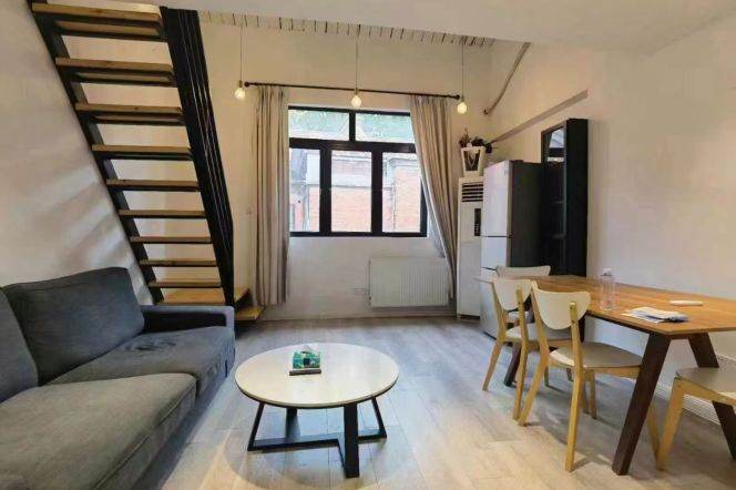 1BR Lane House near South Shaanxi Rd Metro (L1/L10/L12)
