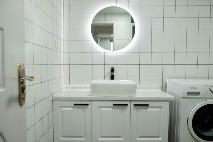 Housing image — Bathroom