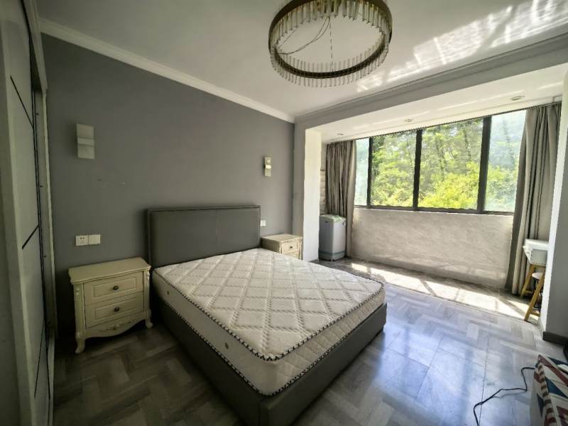 Housing image — Bedroom