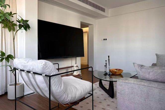 Spacious 1BR Apartment near Changping Rd Metro (L7)