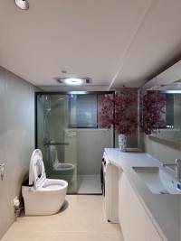 Housing image — Bathroom