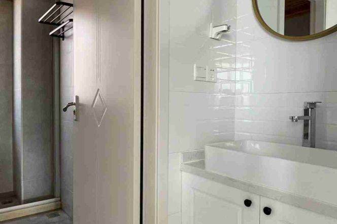 Spacious 2BR Apartment in Jing'an (L7)