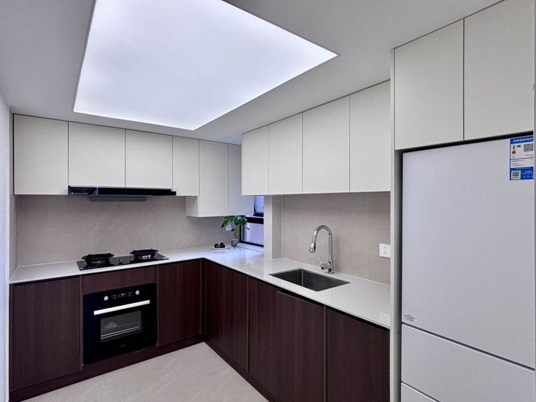 Housing image — Kitchen