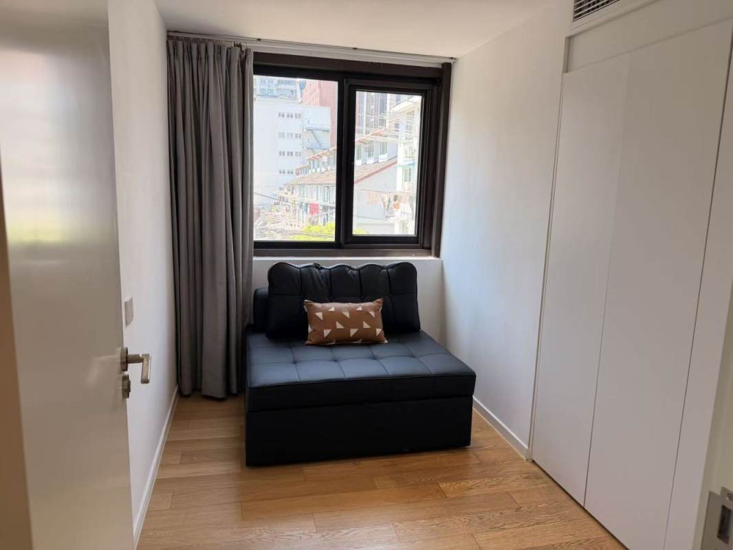 Housing image — Living Room