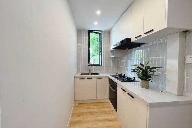 1BR Apartment near Zhongshan Park (L11/L13)