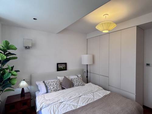 Housing image — Bedroom