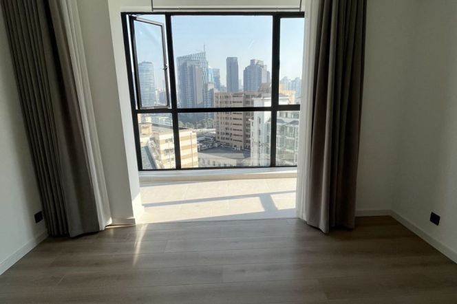 4BR Apartment near Longde Rd Metro with Floor-to-Ceiling Windows (L11/L13)