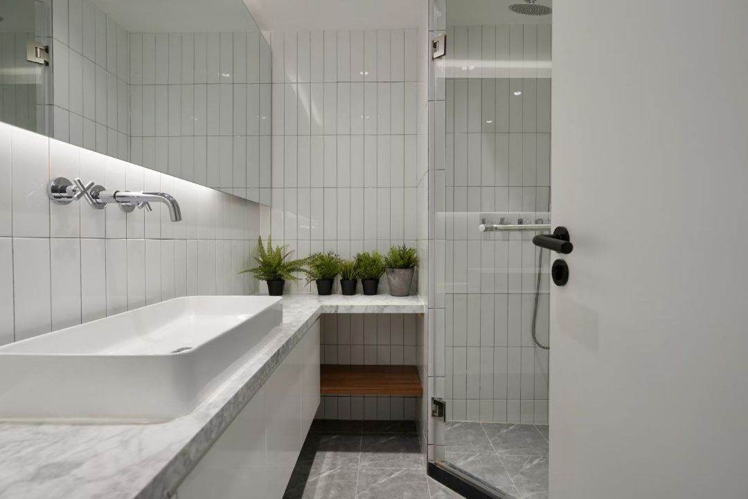Housing image — Bathroom