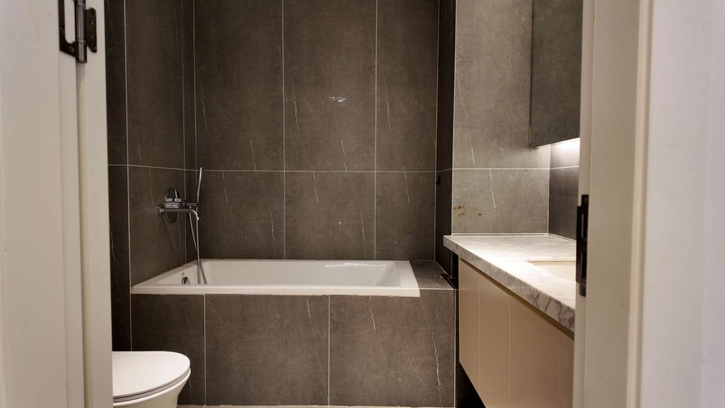 Housing image — Bathroom