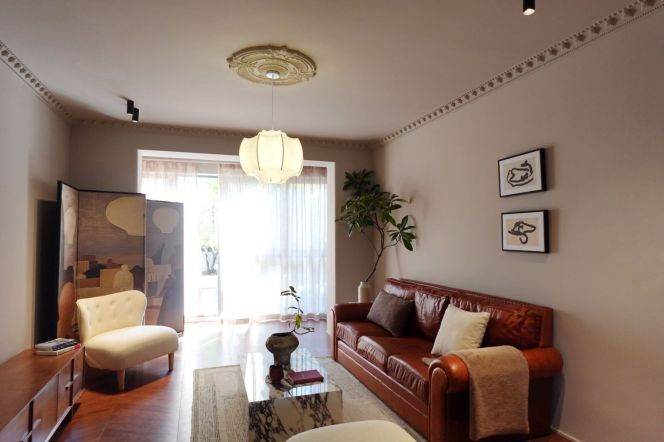Spacious 2BR Apartment near Dapuqiao Metro with Terrace (L9)