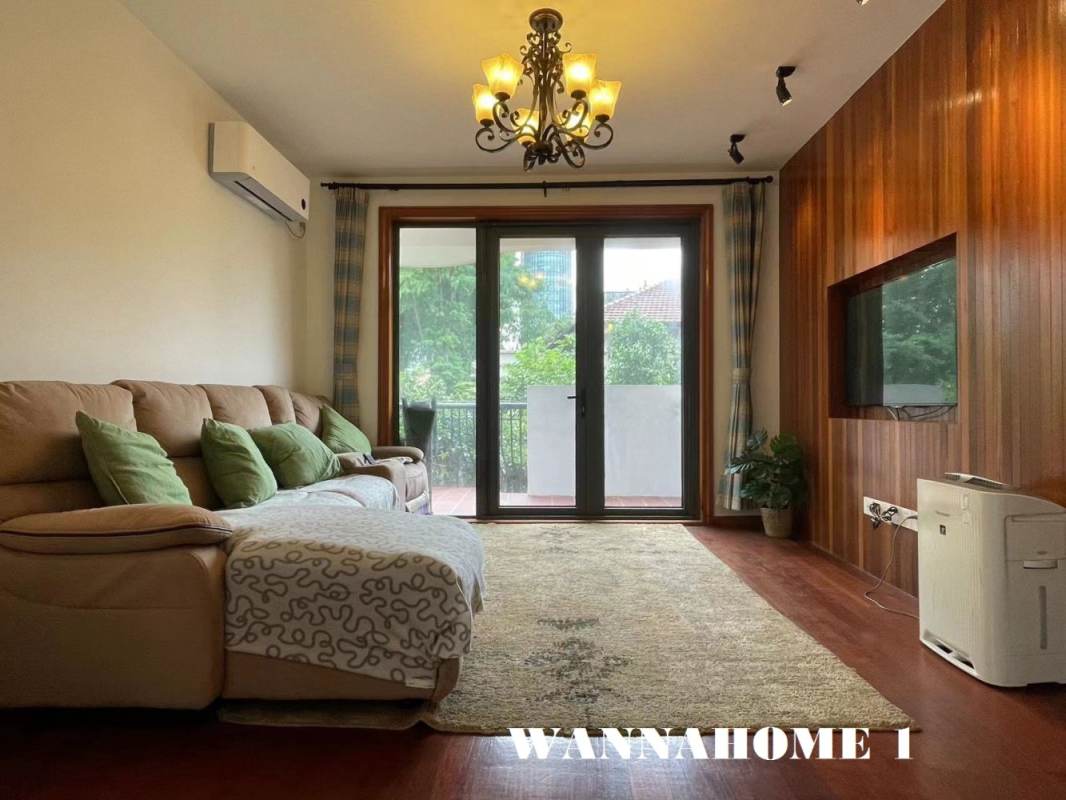 Housing image — Living Room
