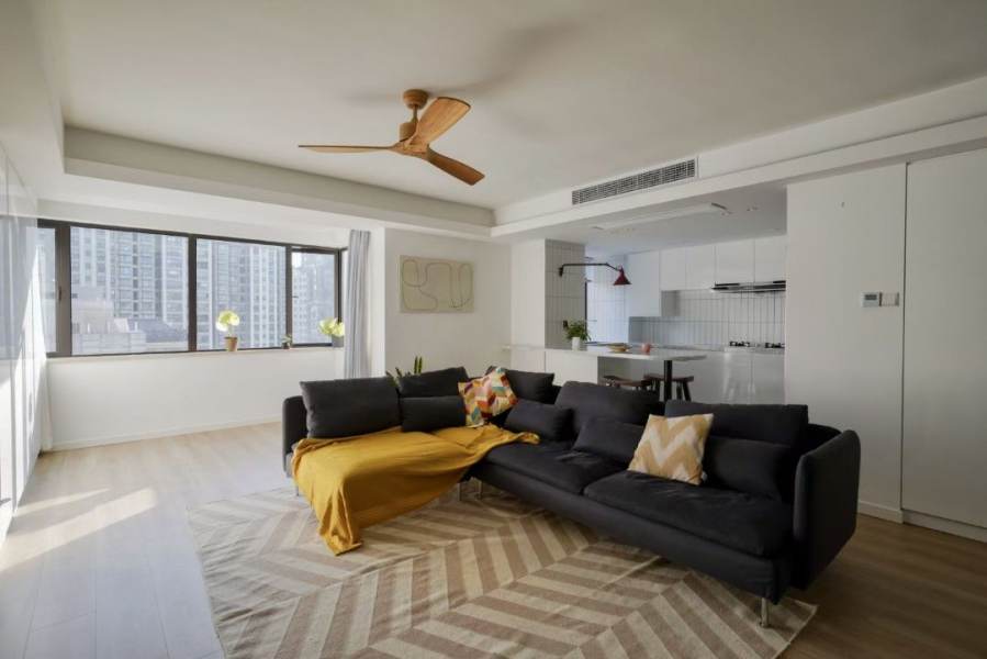 Housing image — Living Room