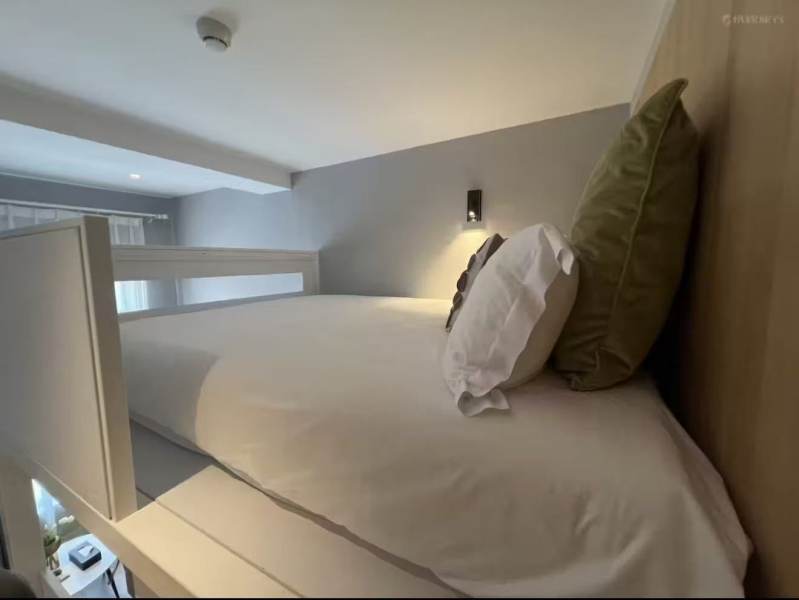 Housing image — Bedroom