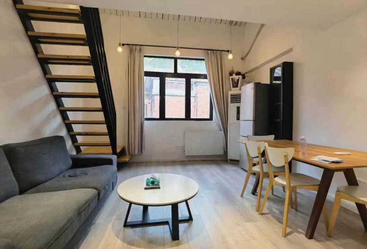 Housing image — Living Room