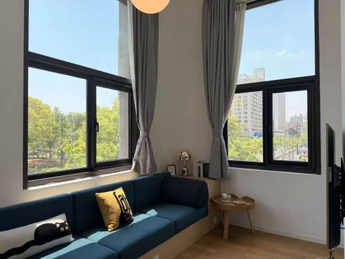 Housing image — Living Room