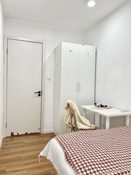 Housing image — Bedroom