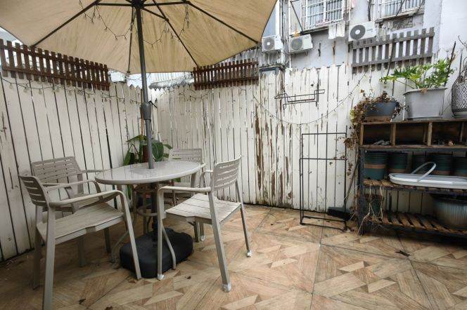 3BR Lane House in Old Xuhui with Terrace (L9/L12)