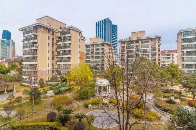 3BR Apartment in Jing'an (L2/L11)