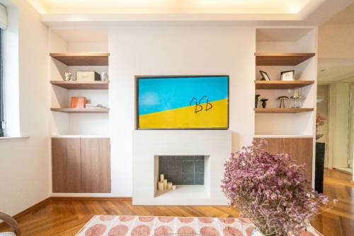 Housing image — Living Room