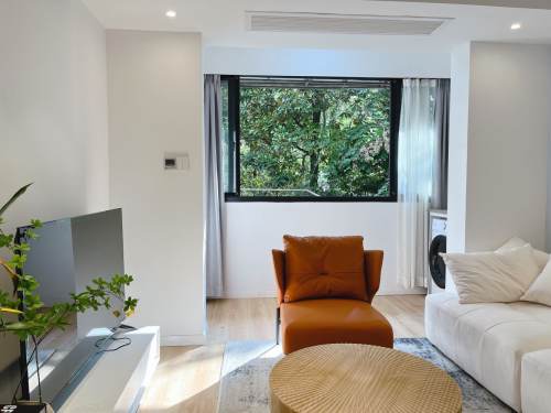 Housing image — Living Room