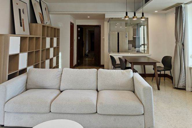 3BR Apartment near Nanjing Xi Lu (L2/L12/L13)