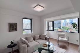 1BR Apartment near Changping Rd Metro (L7)