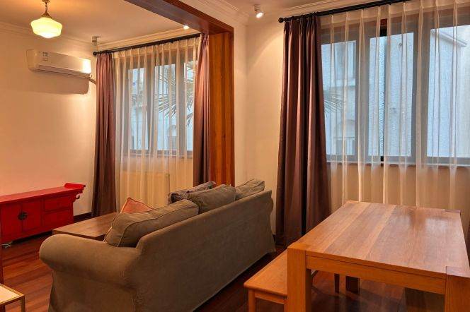 2BR Apartment in Old Xuhui (L1/L10)