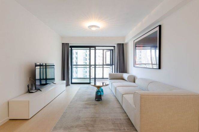 High-Floor 2BR Apartment at Oriental Manhattan (L1/L9/L11)