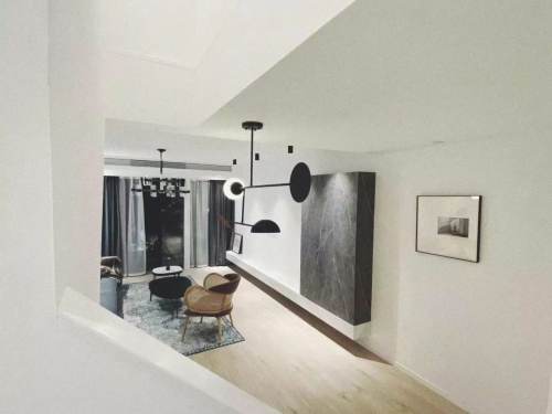 Housing image — Living Room