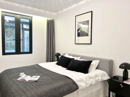 Housing image — Bedroom