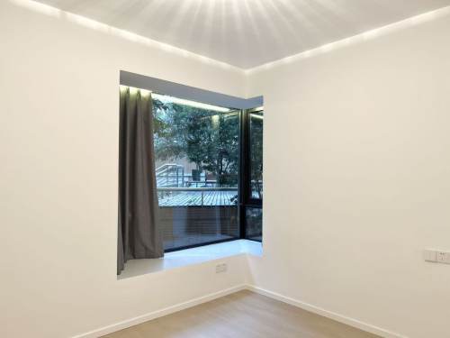 Housing image — Bedroom