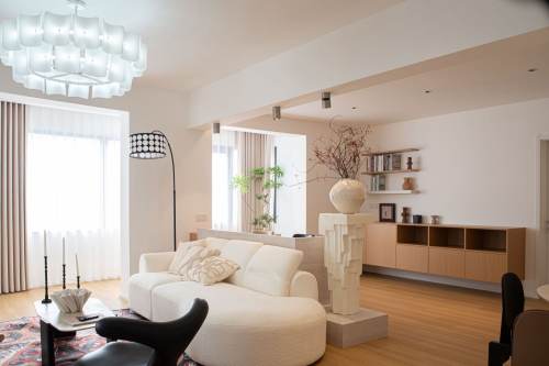 Housing image — Living Room
