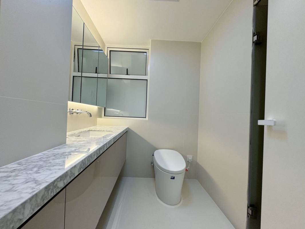 Housing image — Bathroom