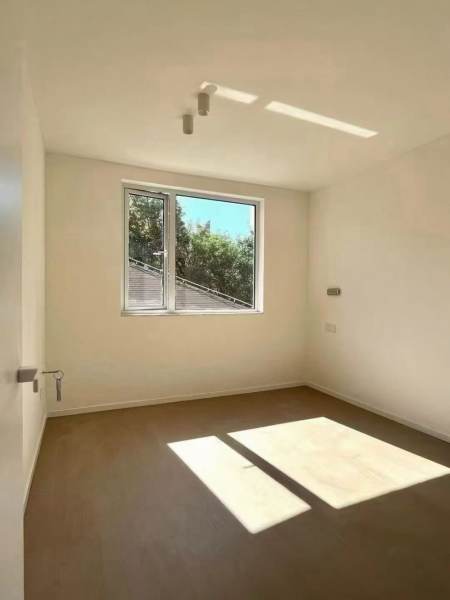 Housing image — Bedroom