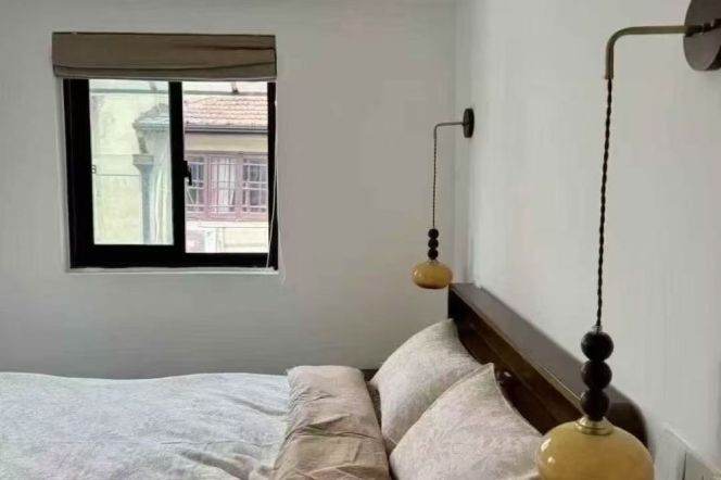 2BR Lane House near Xintiandi Metro (L10/L13)
