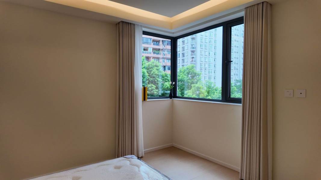 Housing image — Bedroom